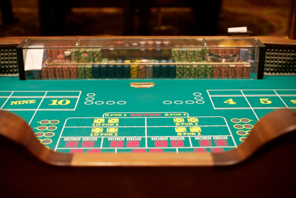 The Social Aspect of Craps What to Expect